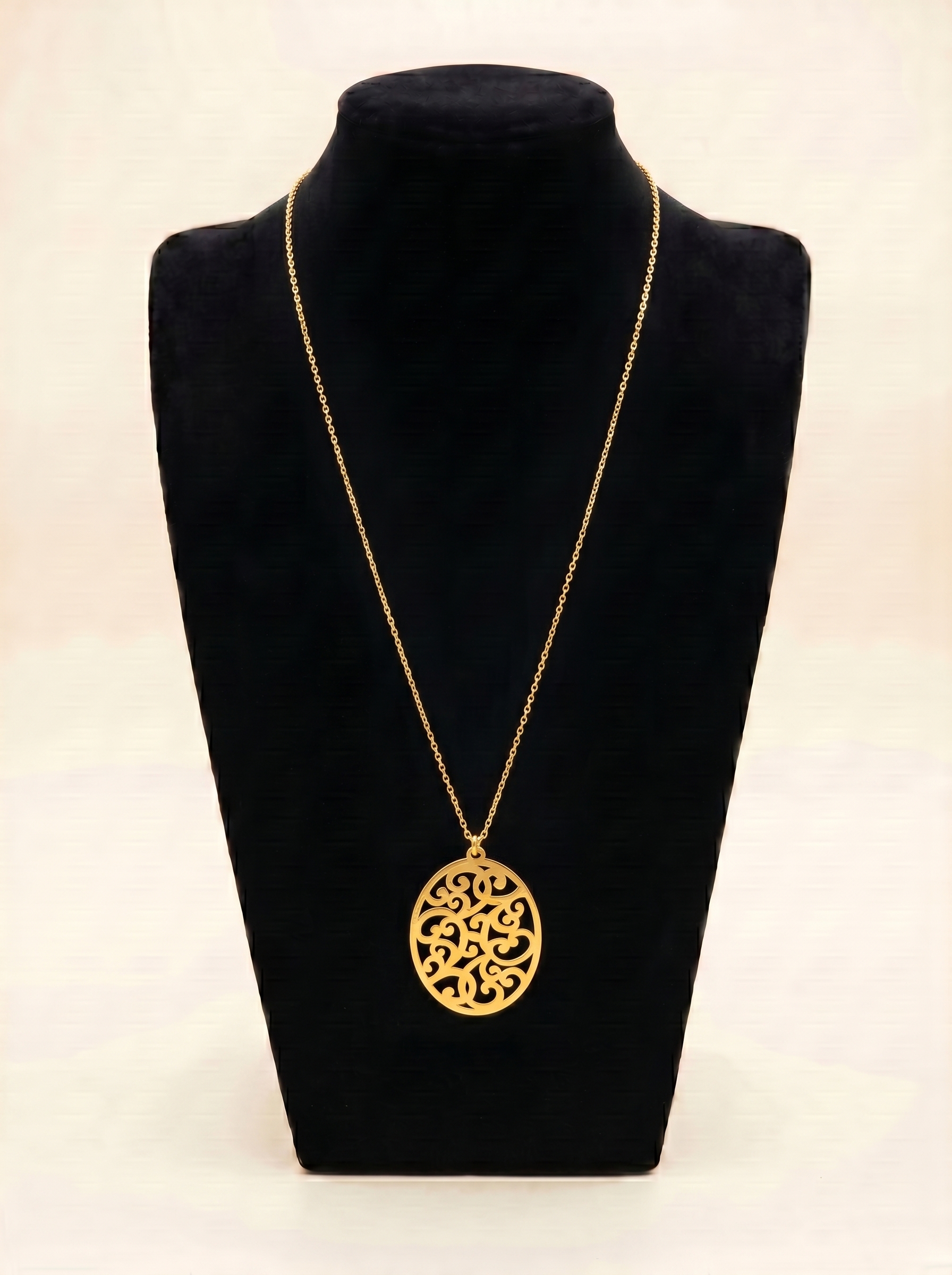 Arabesque Filigree Oval Pendant Necklace